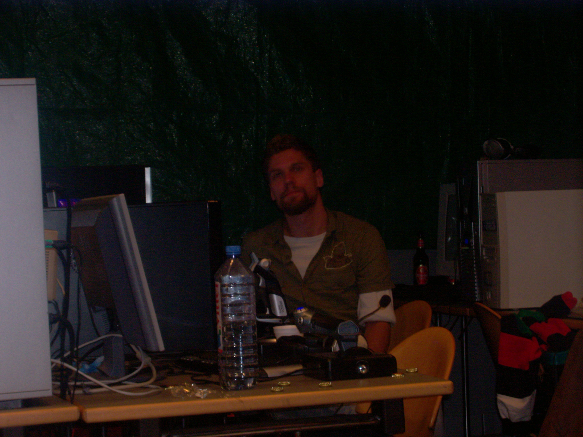 PIC01012.JPG>
