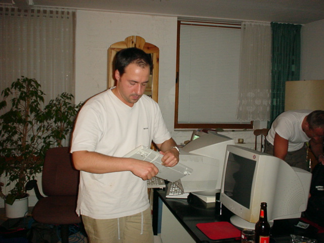 9.jpg>