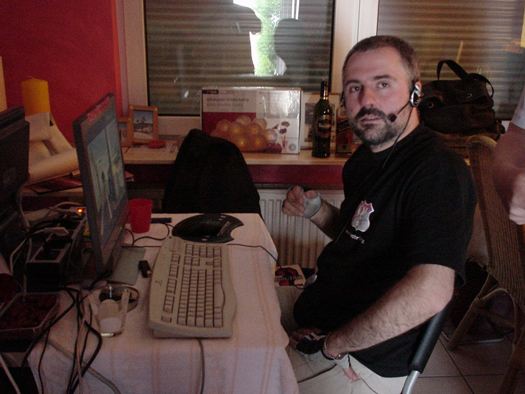 DSC00045.JPG>